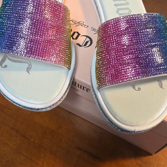 Juicy Couture Glitter Gradient Slides - Picture 15 of 16